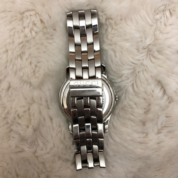 AUTHENTIC Men’s Gucci Watch - Picture 2 of 7